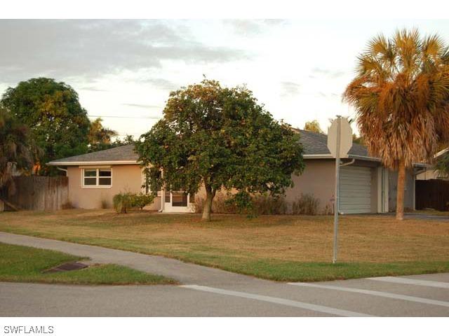 101 Johnnycake Dr., Naples, FL