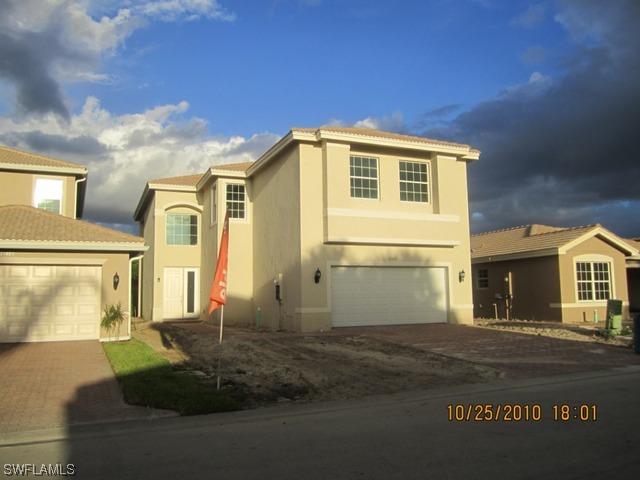 10489 Carolina Willow Dr., Fort Myers, FL 33913