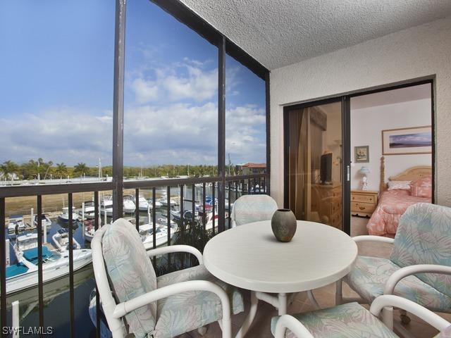 803 River Point Dr. #305, Naples, FL