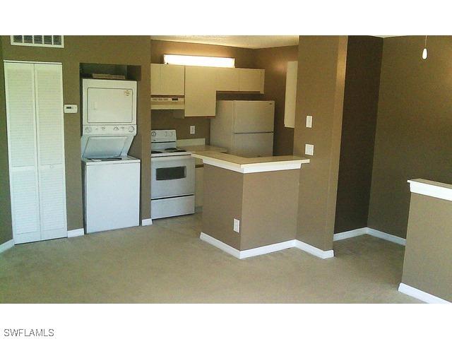 185 Santa Clara Dr. #11, Naples, FL 34104