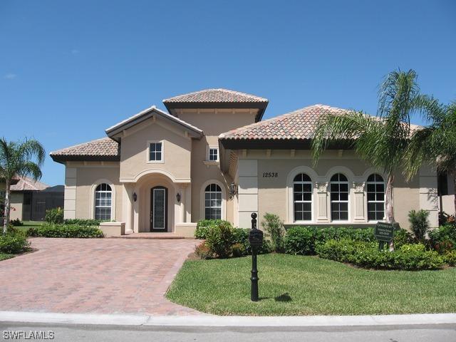 12538 Grandezza Cir., Estero, FL