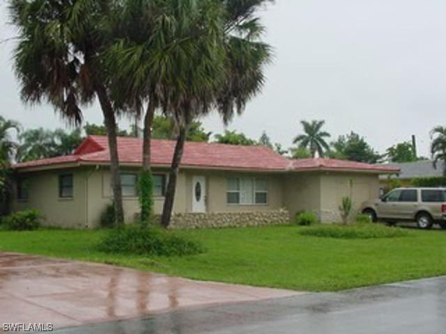 4351 23rd Pl., Naples, FL