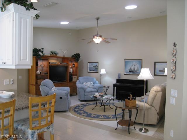 4542 Ossabaw Way, Naples, FL 34119