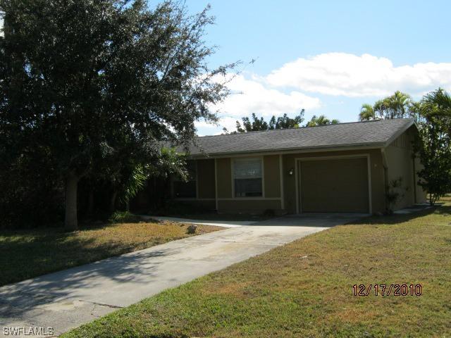 36 Maui Cir., Naples, FL