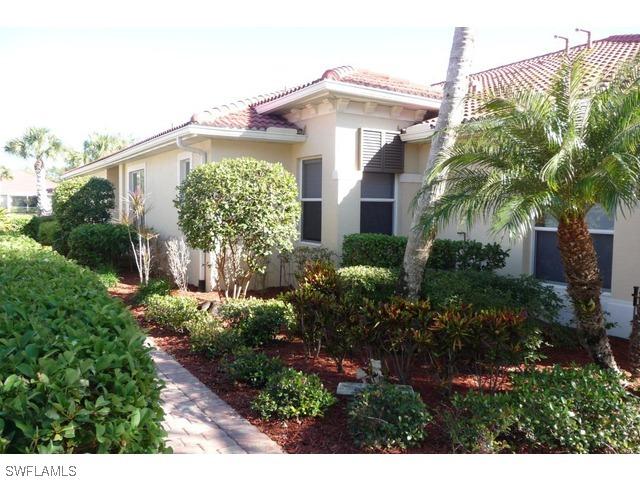 1689 Tarpon Bay Dr. ##39, Naples, FL