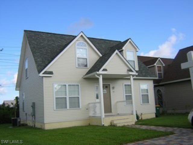 155 Leawood Cir., Naples, FL 34104