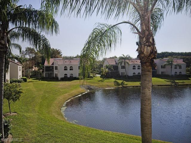 571 Beachwalk Cir. #202, Naples, FL