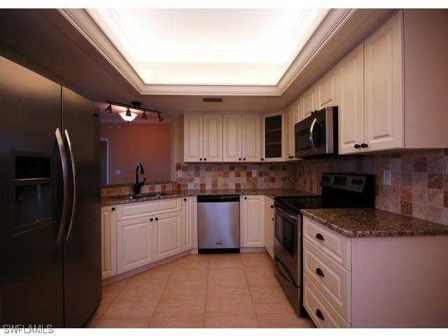 2761 Citrus Lake Dr. #104, Naples, FL