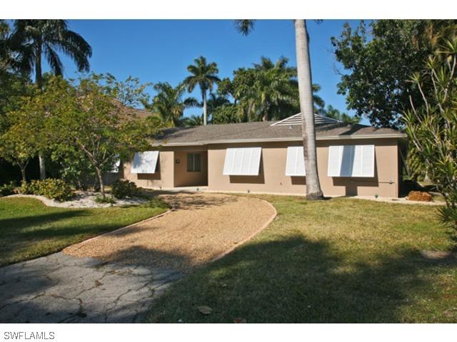 179 7 Ave. South Ave., Naples, FL 34102