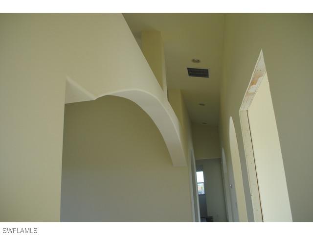 575 39th Ave Nw Rd., Naples, FL 34120