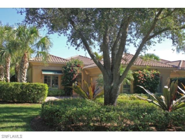 15667 Villoresi Way, Naples, FL 34110