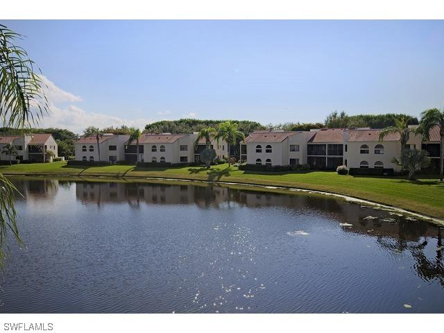 583 Beachwalk Cir. #203, Naples, FL