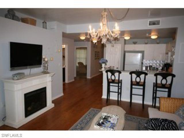 4430 Botanical Place Cir. #103, Naples, FL 34112