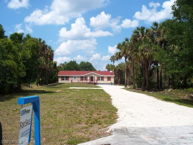 2671 28th Ave., Naples, FL 34117