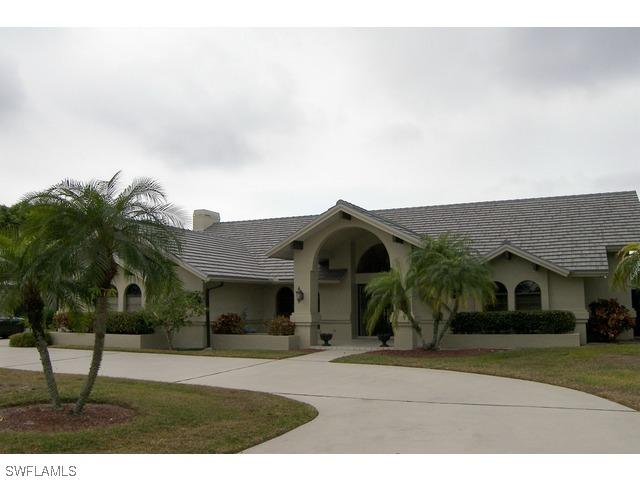 2217 Regal Way, Naples, FL 34110