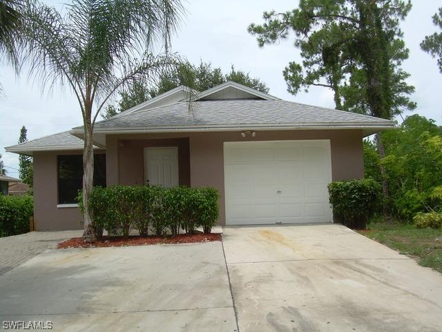 187 2nd St., Naples, FL 34113