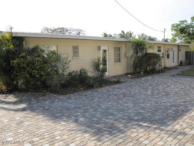 1373/1375/1377 Sperling Ln., Naples, FL