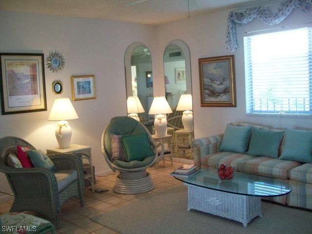 788 Park Shore Dr. #E-39, Naples, FL