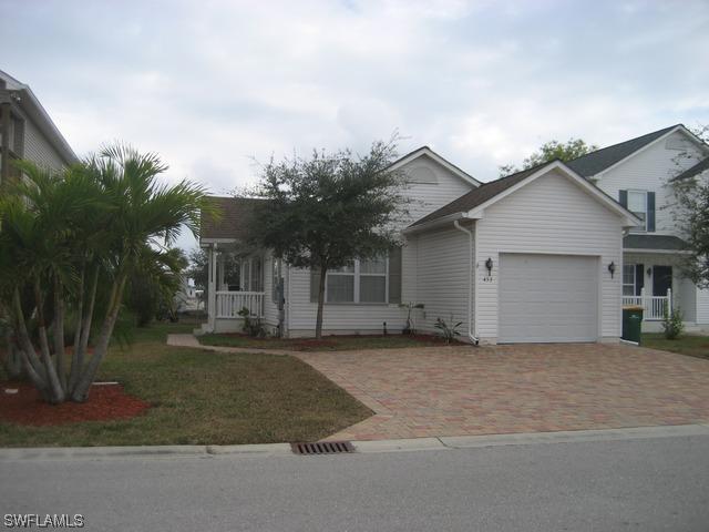 453 Leawood Cir., Naples, FL