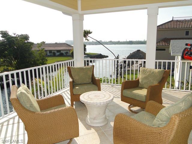 1390 Osprey Ave., Naples, FL