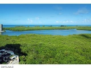 275 Indies Way #1102, Naples, FL 34110