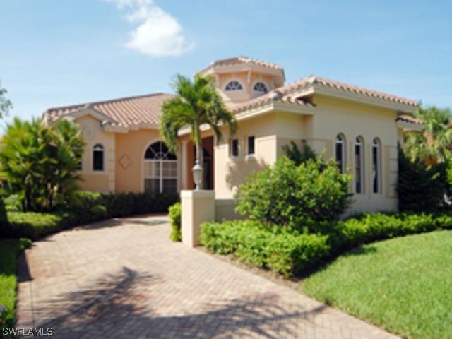 3084 Strada Bella Ct., Naples, FL 34119