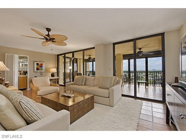 5601 Turtle Bay Dr. #903, Naples, FL
