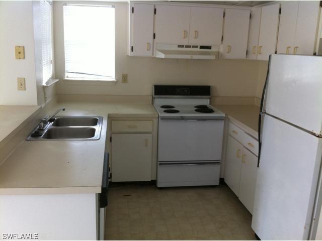 1988 Rookery Bay Dr. #807, Naples, FL 34114