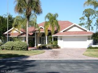 2221 Noble Ct., Naples, FL 34110