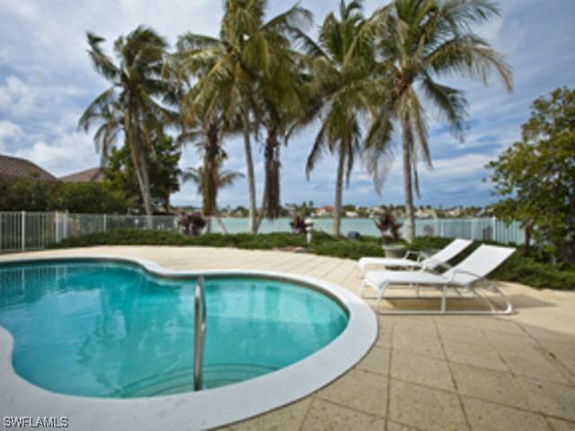 2192 Kingfish Rd., Naples, FL 34102