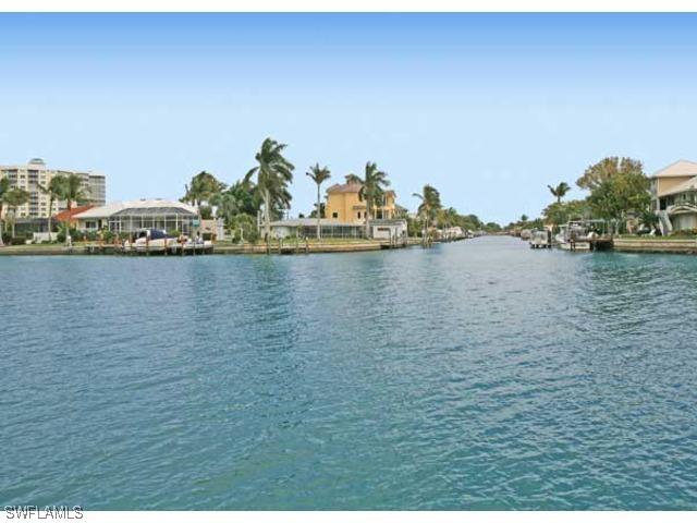 11030 Gulf Shore Dr. #401, Naples, FL 34108