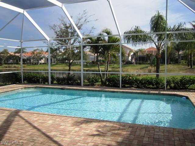 396 Mallory Ct., Naples, FL