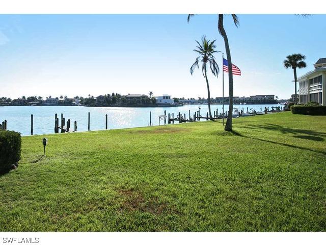 3300 Gulf Shore Blvd. #104, Naples, FL 34103