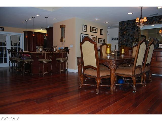 4645 5th Ave., Naples, FL