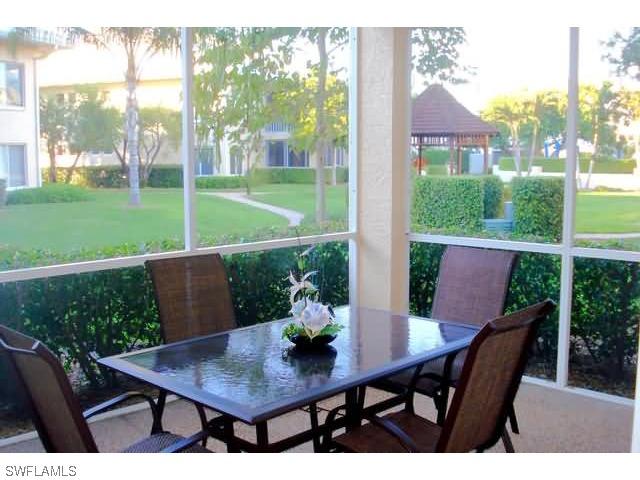 5807 Glencove Dr. #803, Naples, FL