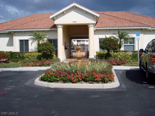 7827 Regal Heron Cir. #302, Naples, FL 34104