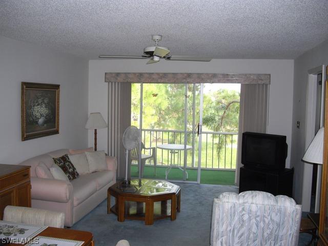 175 Turtle Lake Ct. #310, Naples, FL 34105