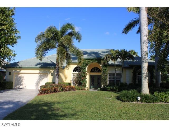 758 Lynnmore Ln., Naples, FL