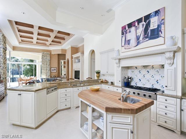 9944 Brassie Bend, Naples, FL