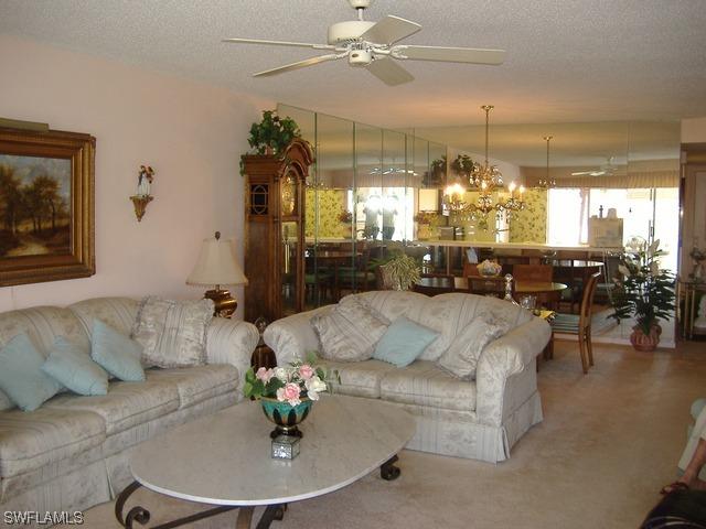 6700 Dennis Cir. #101, Naples, FL