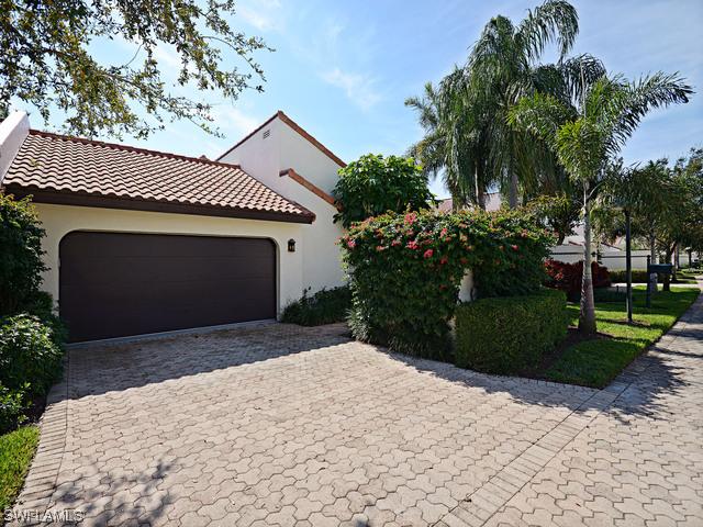 17 Las Brisas Way, Naples, FL