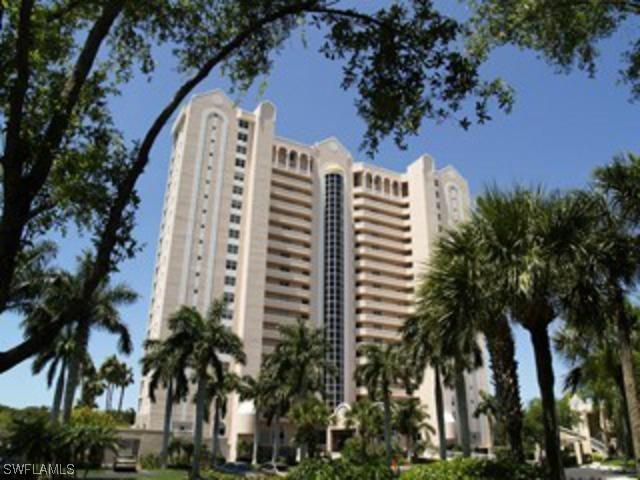 6101 Pelican Bay Blvd. #1202, Naples, FL 34108