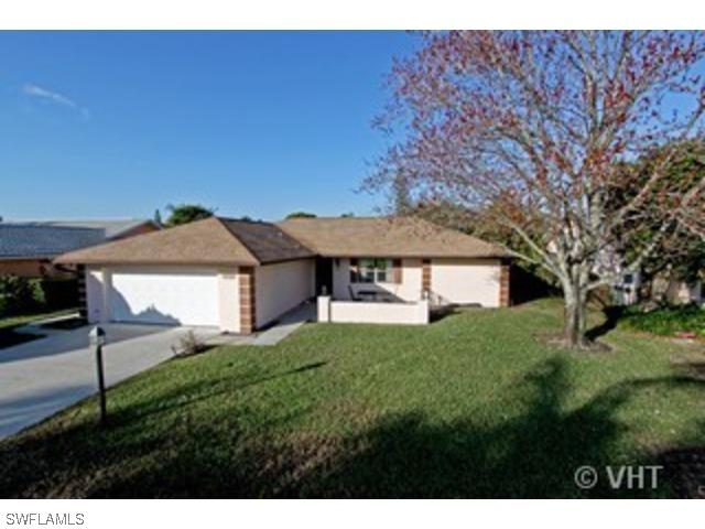 4552 Beechwood Lake Drive N Dr., Naples, FL