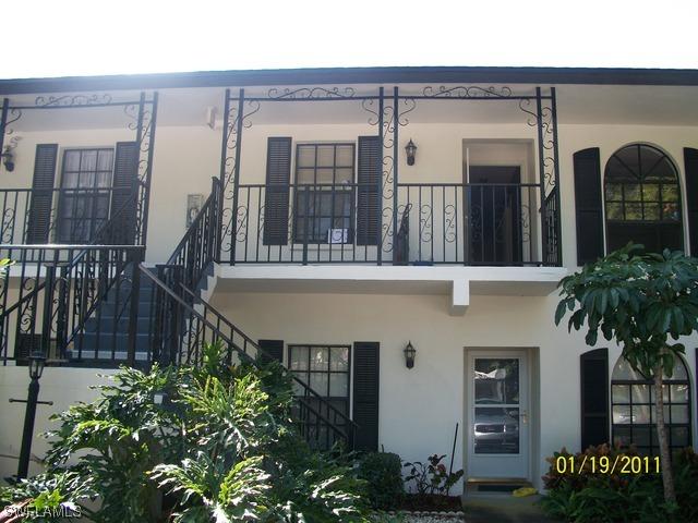 809 Augusta Blvd. #6, Naples, FL