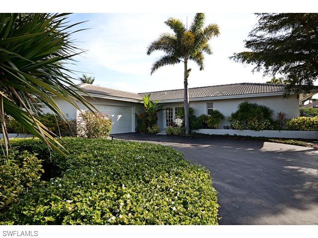 2205 Tarpon Rd., Naples, FL