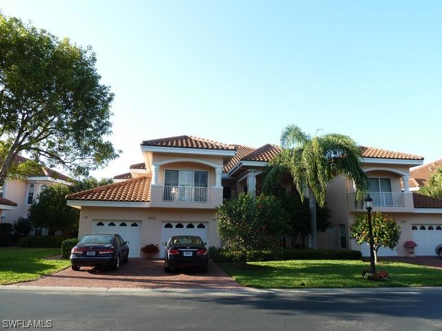 8453 Abbington Cir. #811, Naples, FL 34108