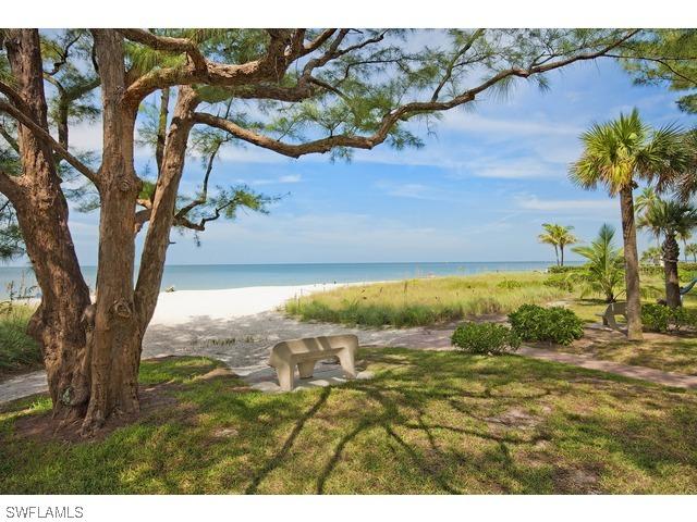2100 Gulf Shore Blvd. #110, Naples, FL