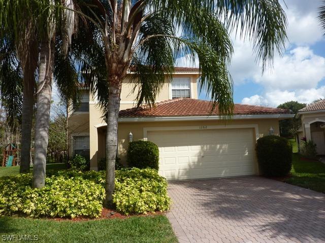 1262 Barrigona Ct., Naples, FL