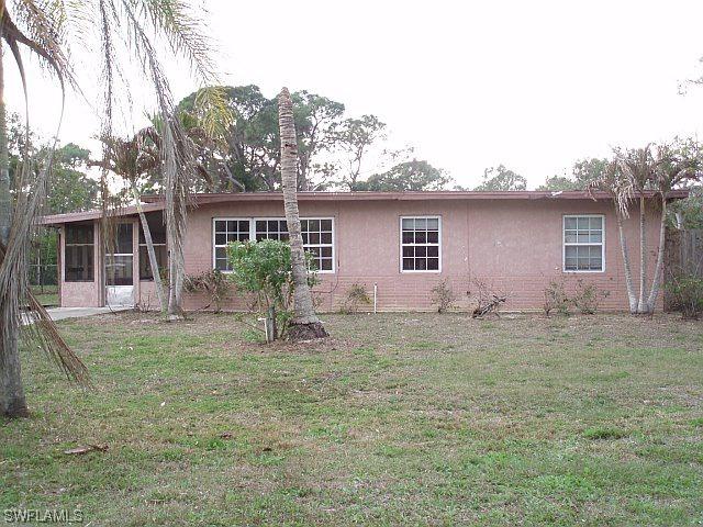 4822 Palmetto Ct., Naples, FL