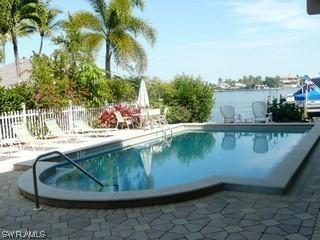 9524 Gulfshore Dr. #3, Naples, FL